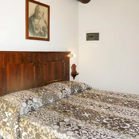 Locazione Turistica Casa Del Castagno - Nat401 아파트